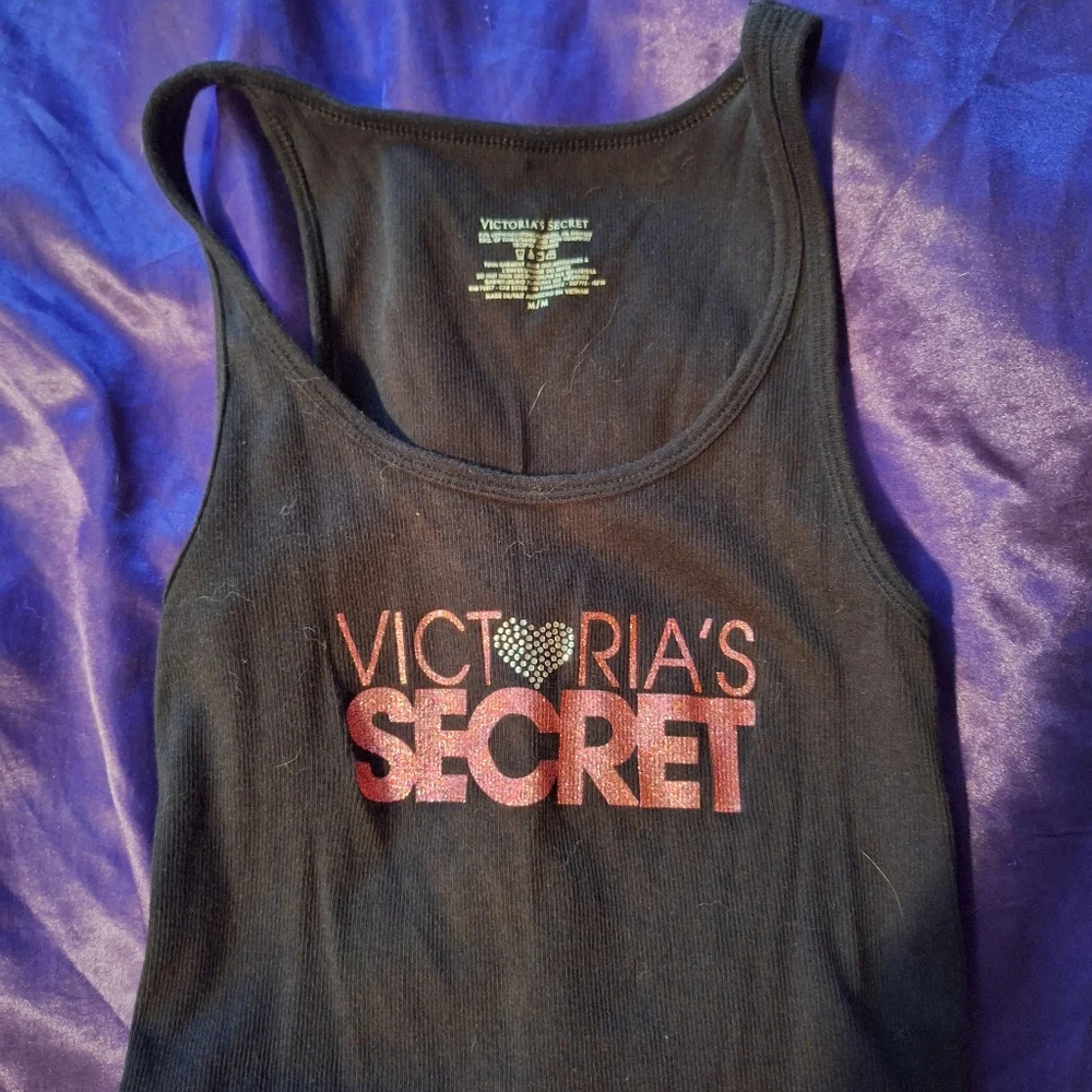 VS Ribbed Cotton Tank - Picture 2 of 4